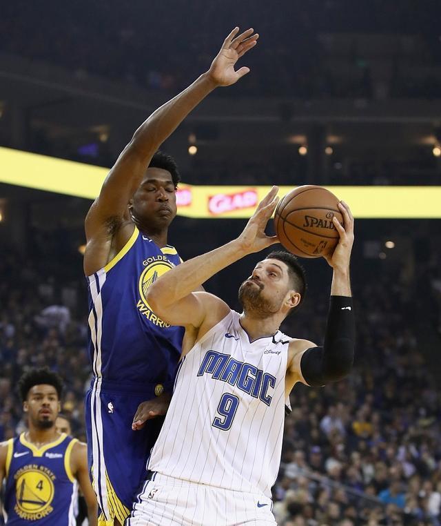 山西队绝杀独行侠,武切维奇扛起全队 山西队绝杀独行侠,武切维奇扛起全队