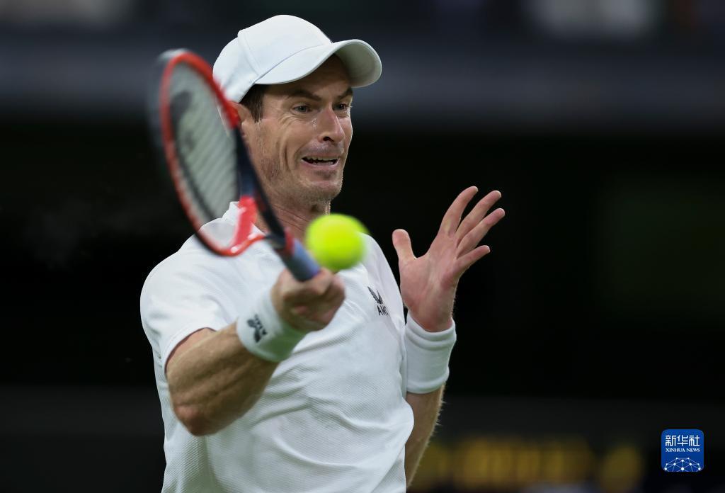 温网碾压年终总决赛，穆雷高光表现