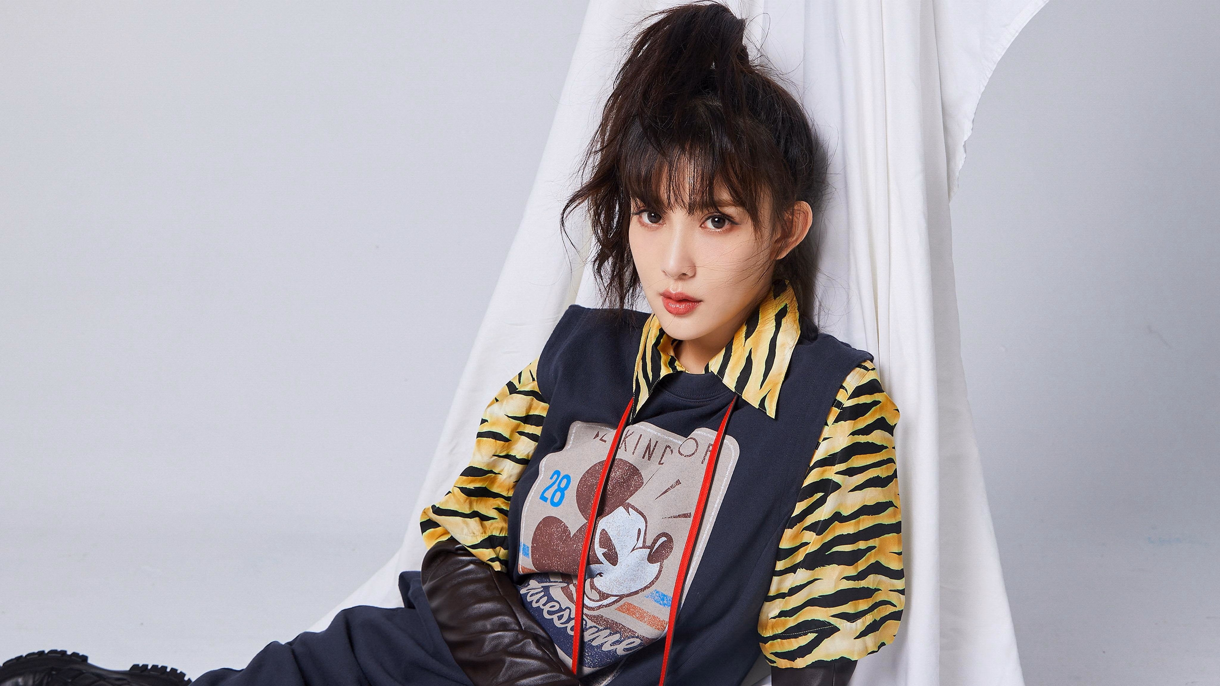 冰岛全面压制芬兰,若日尼奥赛后评分拉满,北欧足球格局的微妙转折